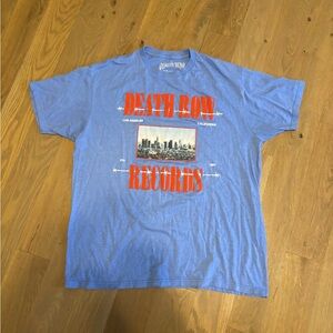 Death Row Records Barbed Wire Los Angeles CA Mens T-shirt Graphic Print Blue Red